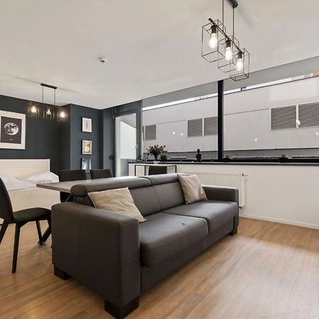 Lam Moon - Ac - Terrace Lägenhet Bratislava Exteriör bild